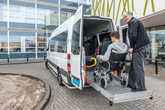 HEALTHCARE AMBULETTE Picture 1