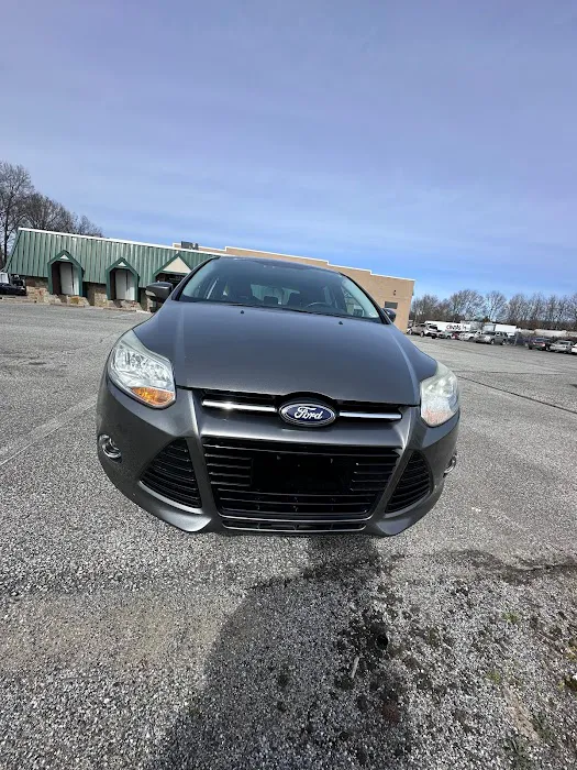 Diavaeh Car Rental Picture 9