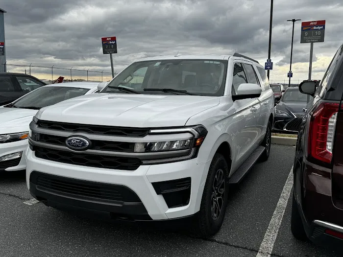 Avis Car Rental Picture 3