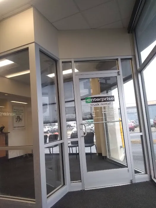Enterprise Rent-A-Car Picture 6