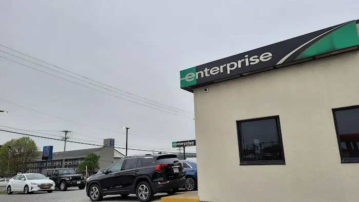 Enterprise Rent-A-Car Picture 1