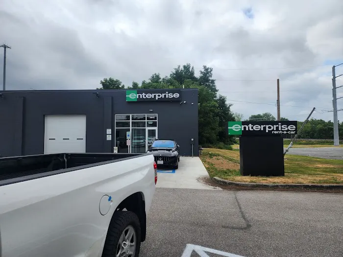 Enterprise Rent-A-Car Picture 7