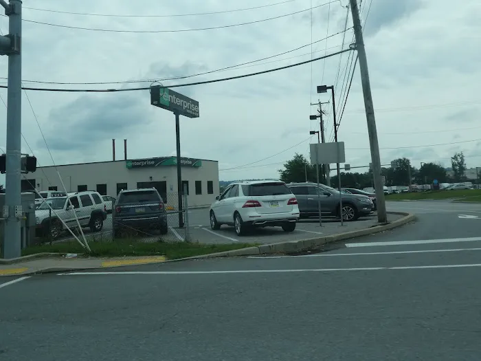 Enterprise Rent-A-Car Picture 9