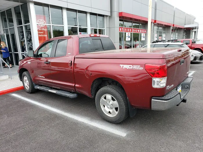 Hanover Rental Cars Picture 5