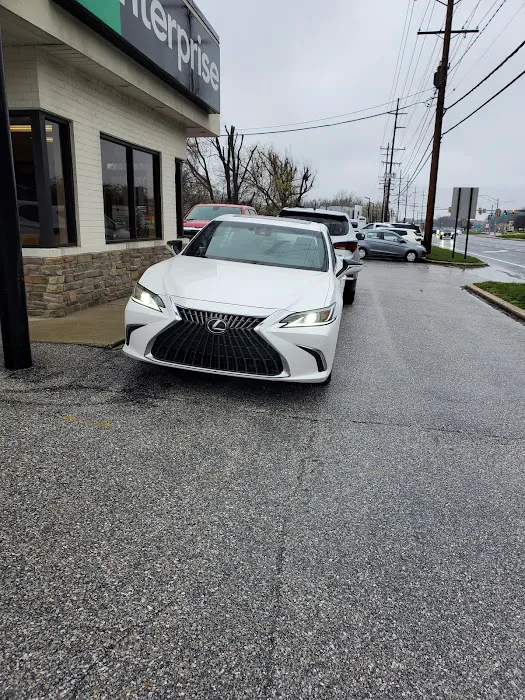Enterprise Rent-A-Car Picture 2