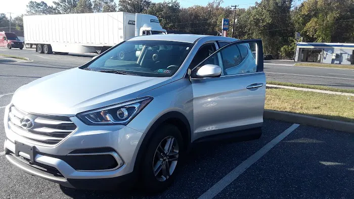 Enterprise Rent-A-Car Picture 6