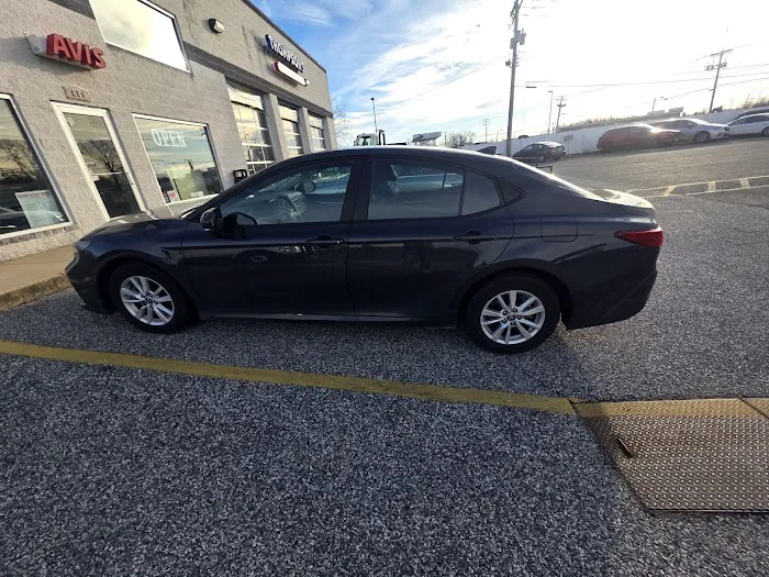 Avis Car Rental Picture 4