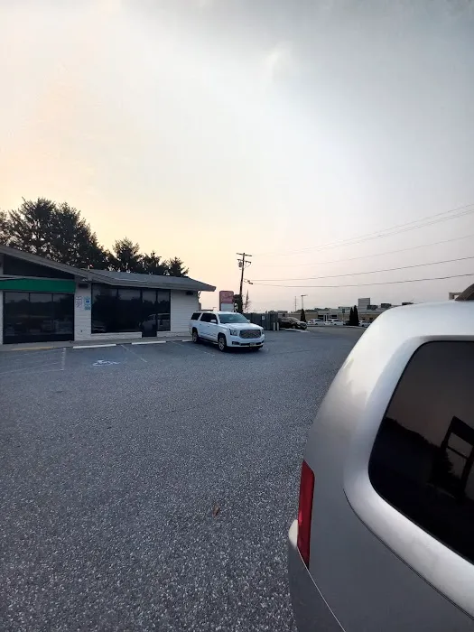 Enterprise Rent-A-Car Picture 3