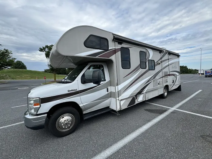AmeriGo Car & Rv Rentals Picture 2
