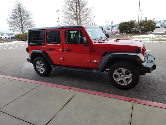 Avis Car Rental Picture 2