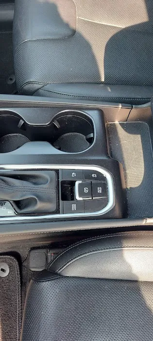 Avis Car Rental Picture 10