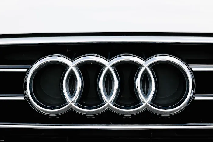 EBC Luxury Car Rentals Nashville Picture 2
