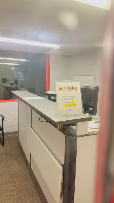 Avis Car Rental Picture 3