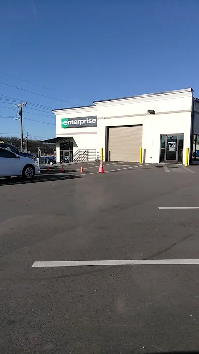 Enterprise Rent-A-Car Picture 5