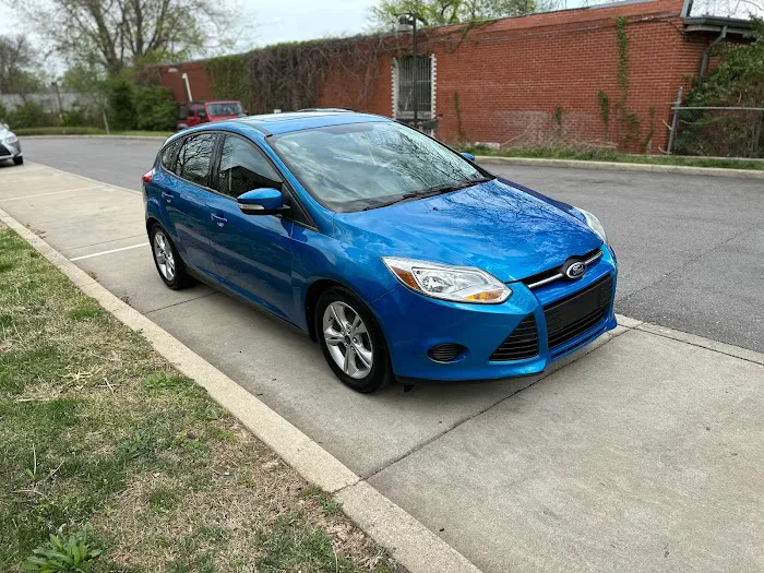 Nashvilles Car Rentals Picture 7