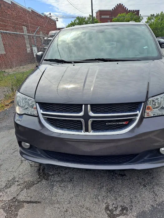 Enterprise Rent-A-Car Picture 2