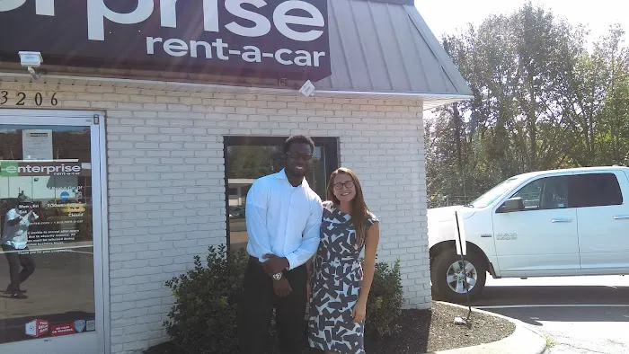 Enterprise Rent-A-Car Picture 1