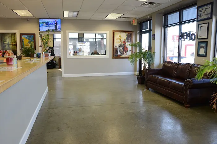 Atlas Nashville Car & Van Rentals Picture 2