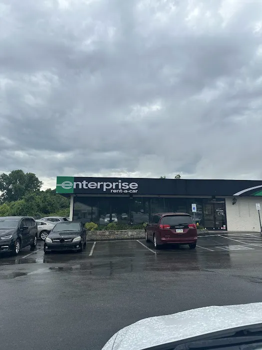 Enterprise Rent-A-Car Picture 2