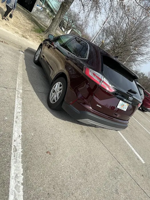 Enterprise Rent-A-Car Picture 4