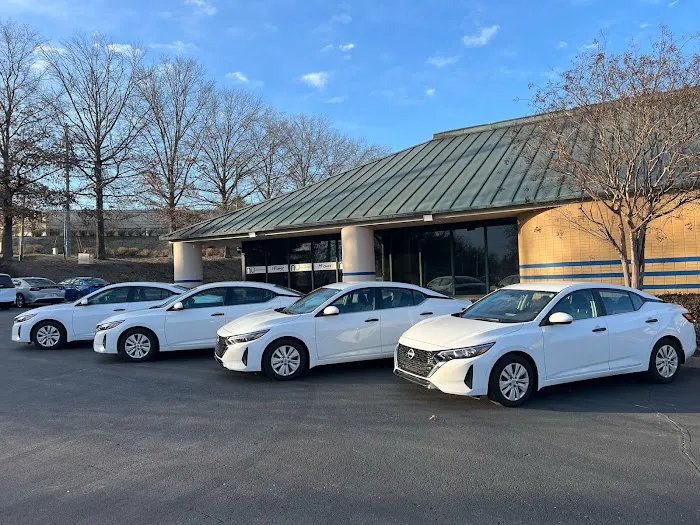 Hpower Car Rental / NU Car Rentals Picture 8