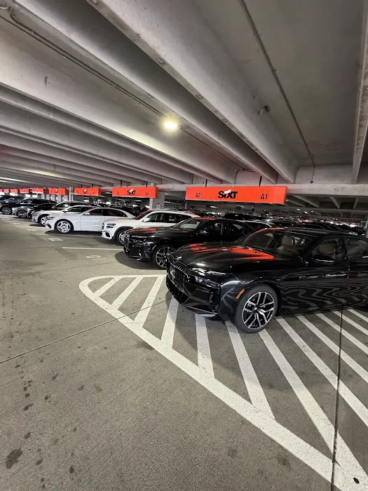 SIXT Rent a Car Nashville Int Airport Picture 2