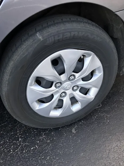 Advantage Rent A Car Picture 1