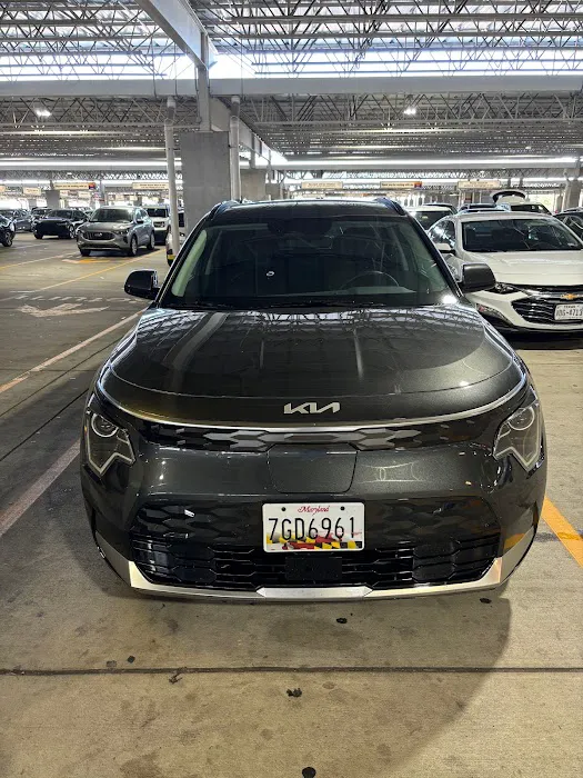 Hertz Car Rental - Nashville - Nashville International Airport (BNA) Picture 9