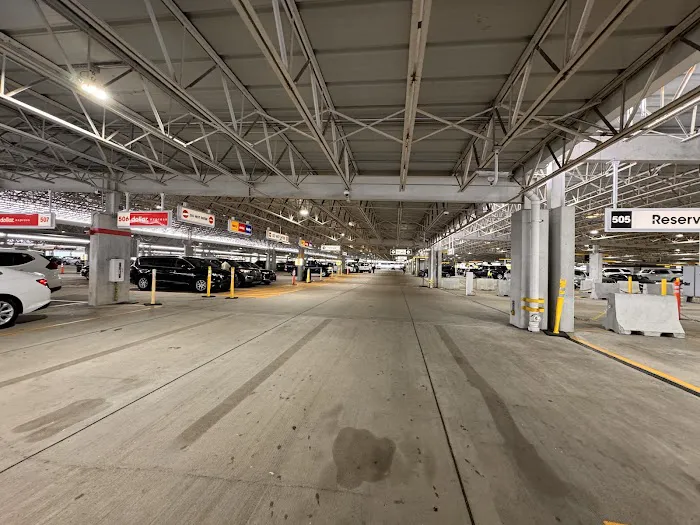 Thrifty Car Rental Picture 2