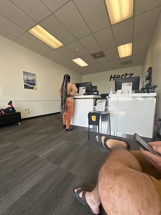 Hertz Car Rental - Antioch - Bell Road Picture 2