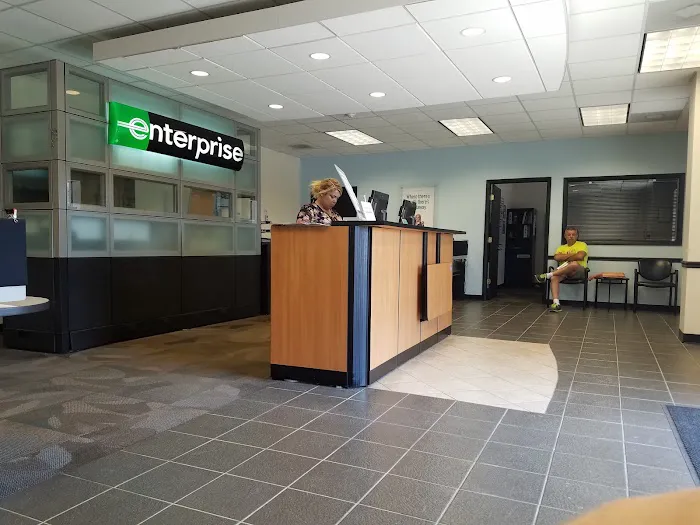 Enterprise Rent-A-Car Picture 4