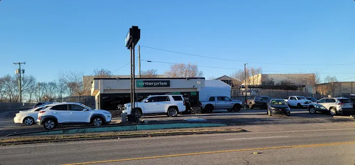 Enterprise Rent-A-Car Picture 1