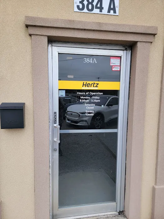 Hertz Car Rental - Hertz Apple Collisio HLE Picture 1