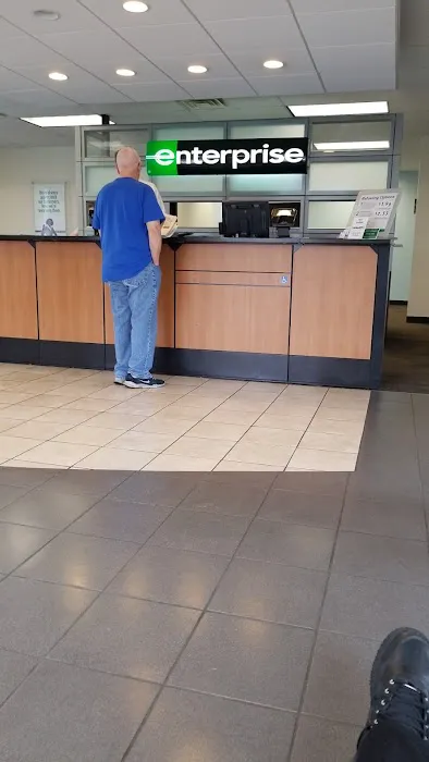 Enterprise Rent-A-Car Picture 10
