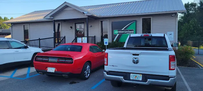 Enterprise Rent-A-Car Picture 2