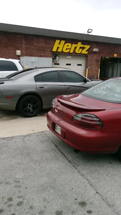 Hertz Car Rental - Lovell Field Airport Picture 10