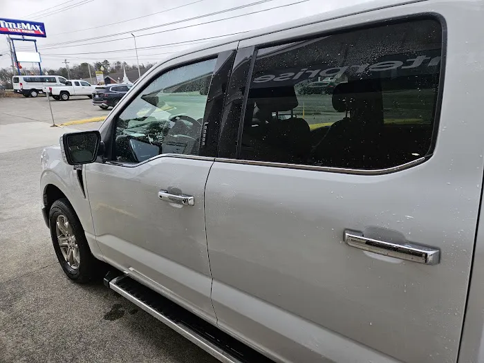 Enterprise Rent-A-Car Picture 7