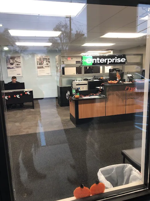 Enterprise Rent-A-Car Picture 4