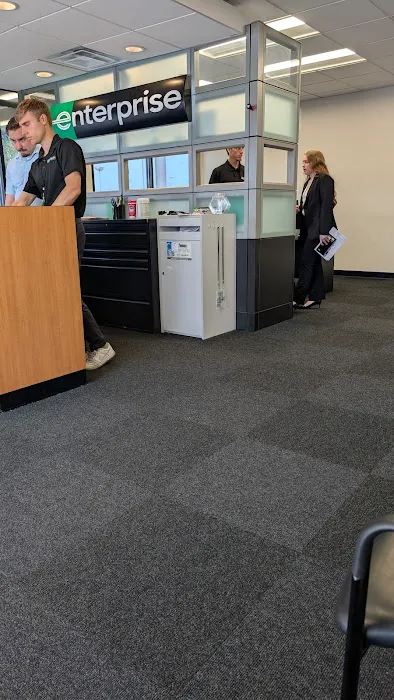 Enterprise Rent-A-Car Picture 4