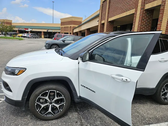 Hertz Car Rental - Clarksville - Veterans Parkway Picture 4