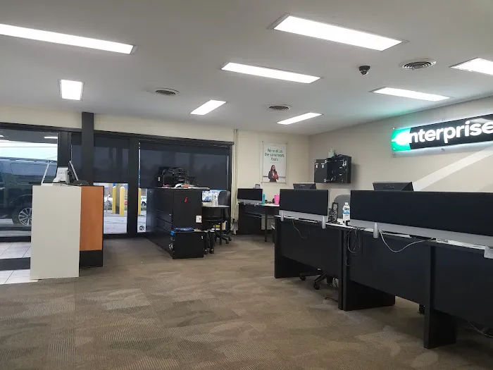 Enterprise Rent-A-Car Picture 2