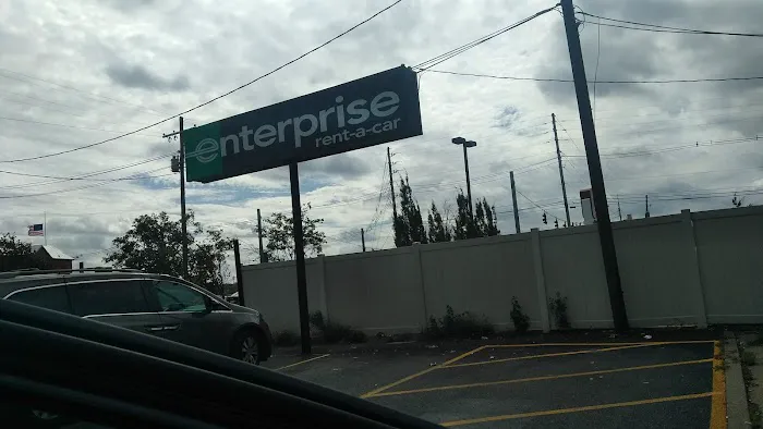 Enterprise Rent-A-Car Picture 2