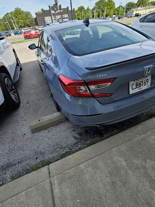 Enterprise Rent-A-Car Picture 7