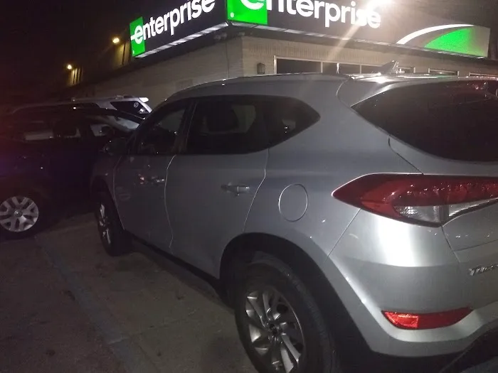 Enterprise Rent-A-Car Picture 9