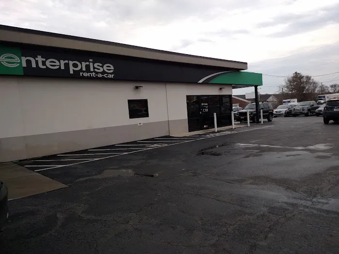 Enterprise Rent-A-Car Picture 1