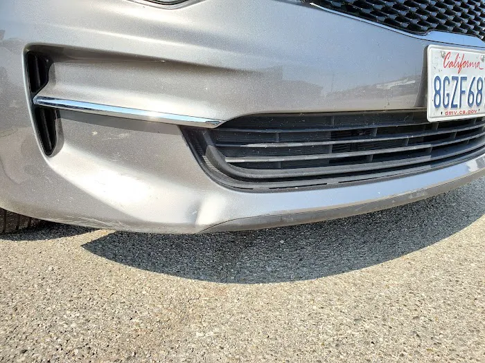 Hertz Car Rental - Greenwood - South State Road 135 Picture 9