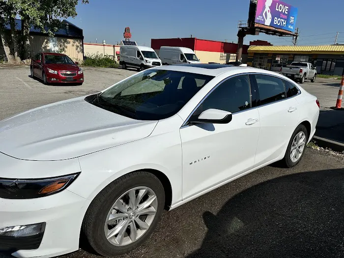 Avis Car Rental Picture 3