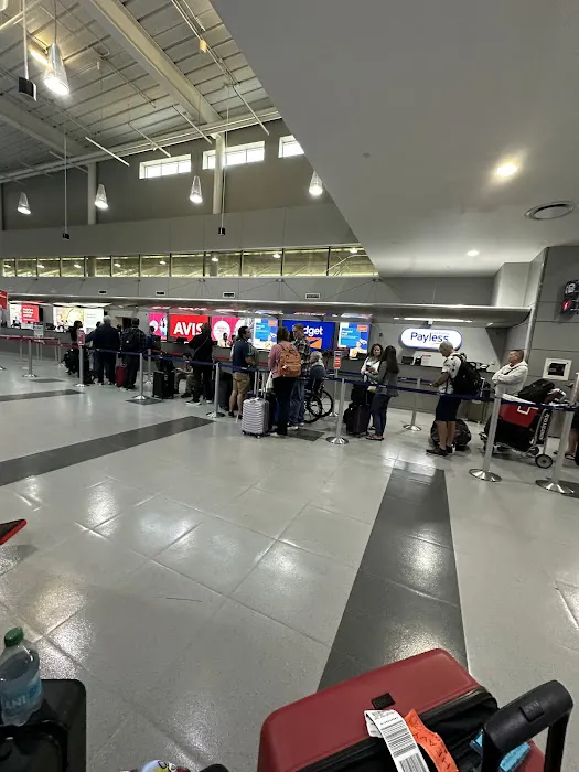 Avis Car Rental Picture 1