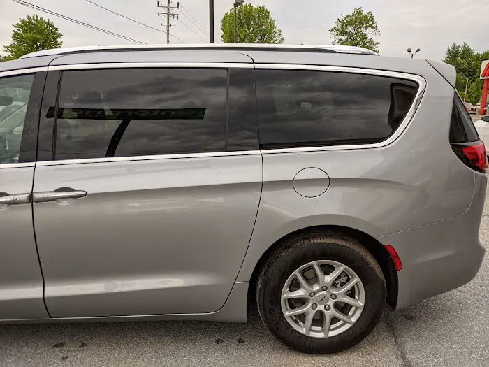 Enterprise Rent-A-Car Picture 2