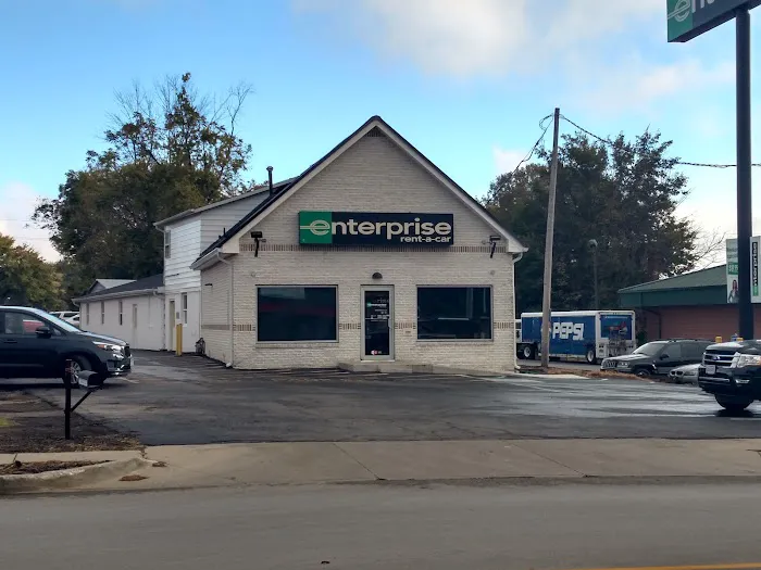 Enterprise Rent-A-Car Picture 4